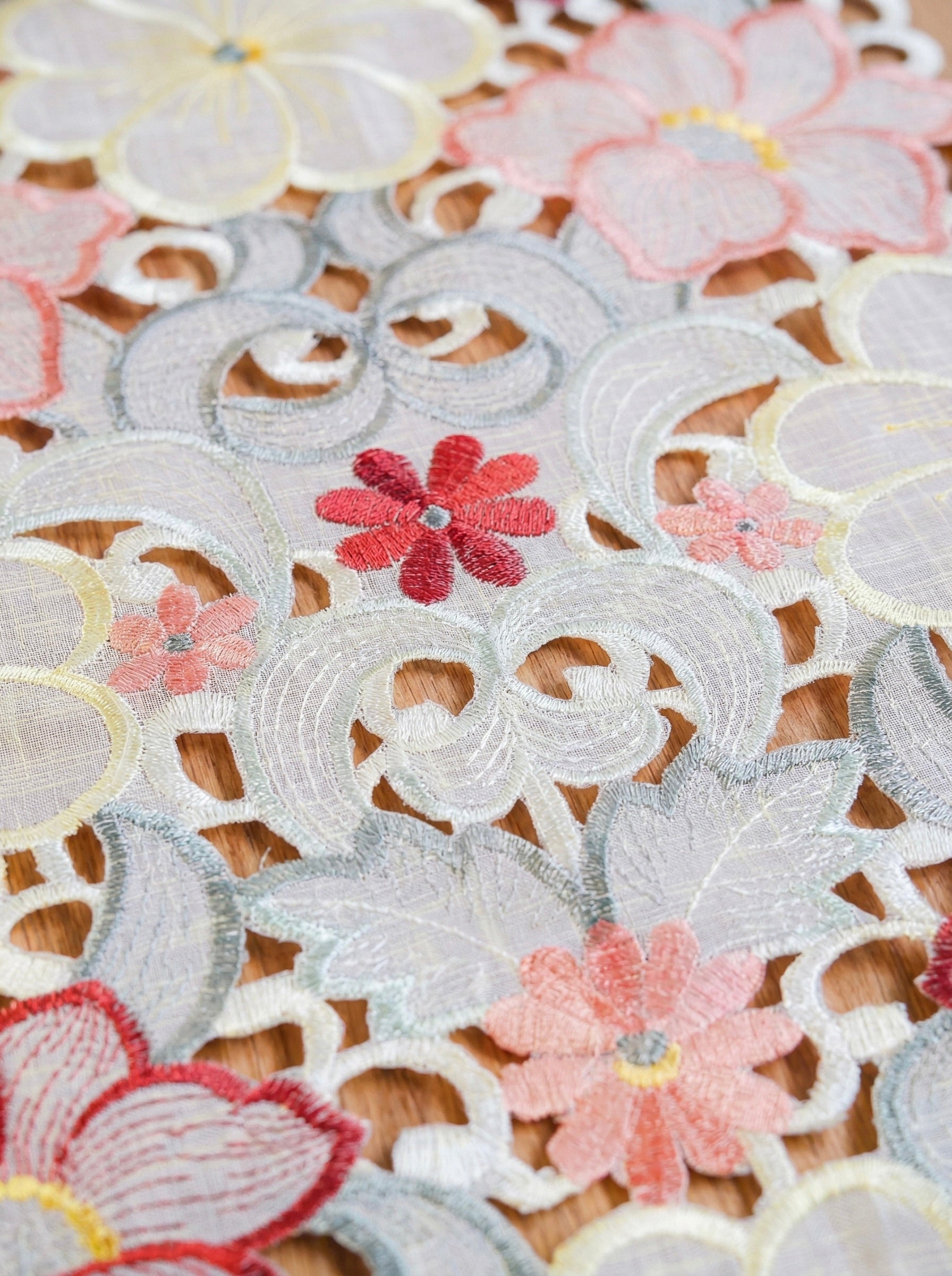 Phooljaal Tissue Embroidered Table Runner