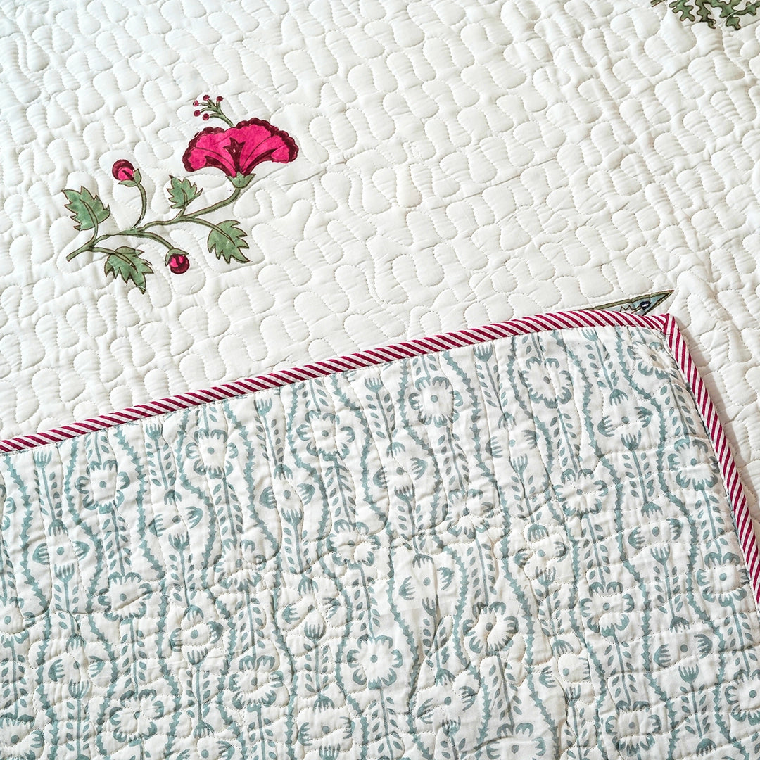 Phool Vatika Quilted Cotton Bedcover Set